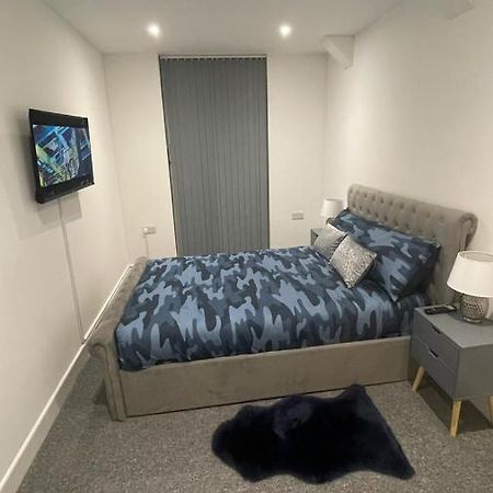 2 Bed Room Luxury Apartment In Old Kent Road London Bagian luar foto